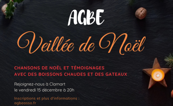 chansons de Noël et des témoignages accompagnés de boissons chaudes et de gâteaux.